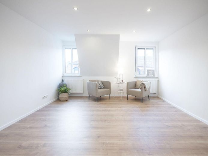 Beau spacieux 4 pièces de plus de 100 m2 – Photo 2