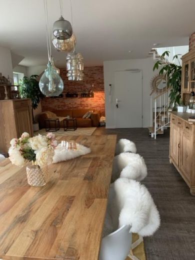 Moderne 3-Raum-Maisonette-Wohnung mit Dachterasse in Seevetal direkt vom Eigentümer – Wohn-/Essbereich