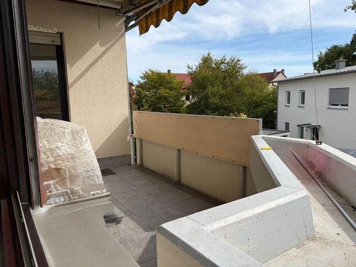 Clinique de Fürth accessible à pied - appartement de 2 pièces – Balkon vom Wohnzimmer aus