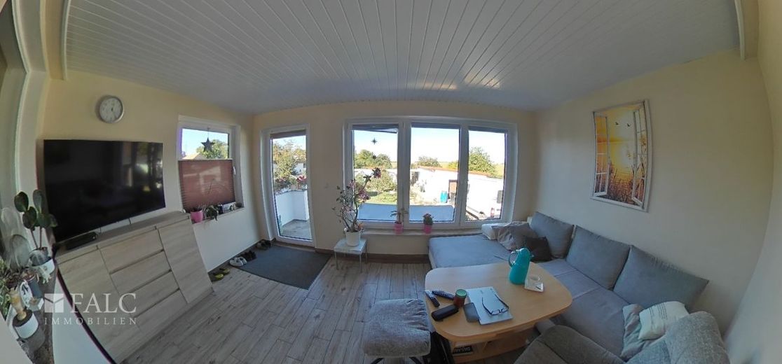 Saniertes Wohnhaus mit 5 Zimmer, Vollkeller, 2 Bäder, Garage, Nebengelass &amp; viel Land, im LK Rostock – Zimmer 2 EG