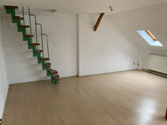 DG 4-Zimmer Maisonette mit Laminat und Südbalkon in zentraler Lage!!! – PHOTO-2022-03-16-09-22-56_5