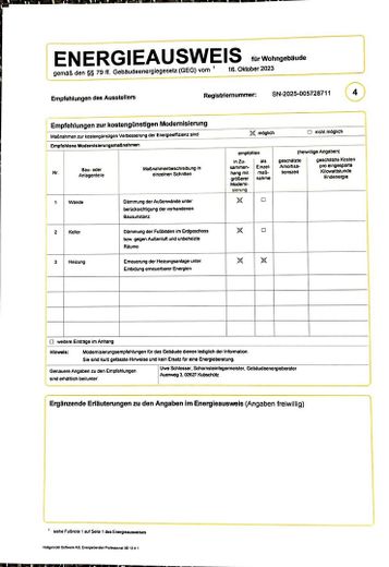 Senza provvigione: abitare personalmente o affittare - casa plurifamiliare con tre unità – Energieausweis