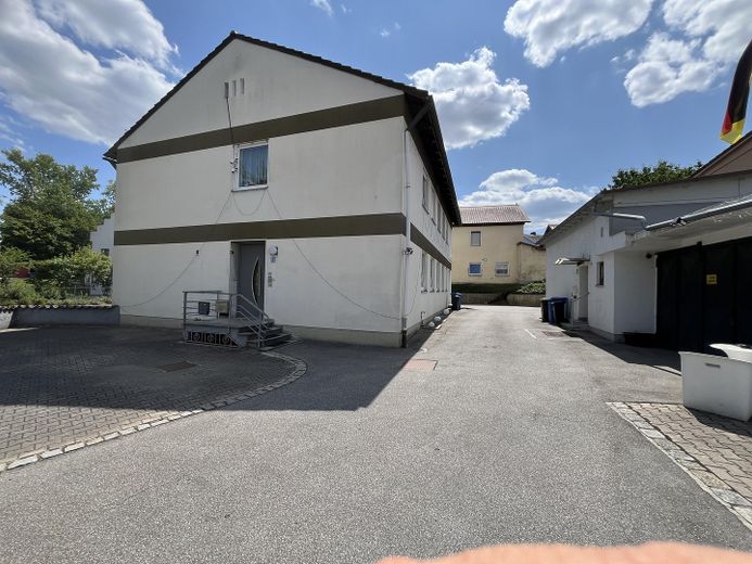 Dawny budynek pocztowy w centralnej części miejscowości – działka 1.022 m² z wieloma możliwościami – Photo 11