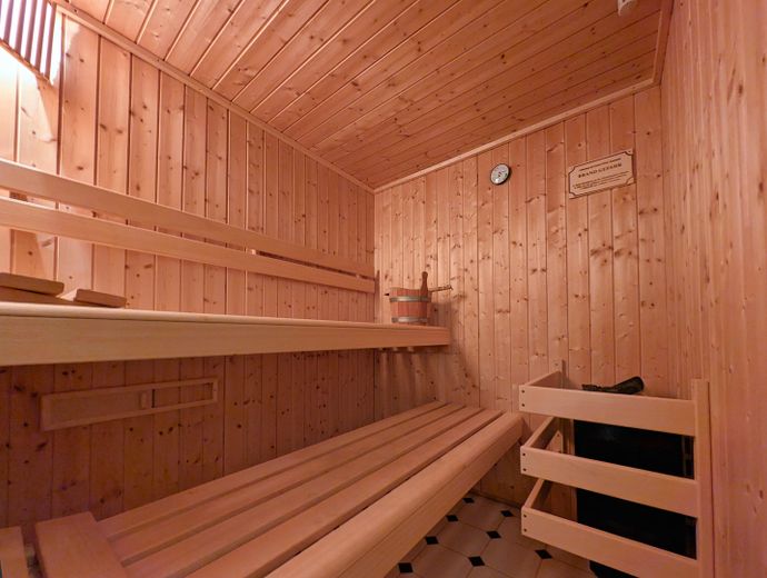 Top ausgestattetes Einfamilienhaus in Wyk-Boldixum, barrierearm – Indoor-Sauna