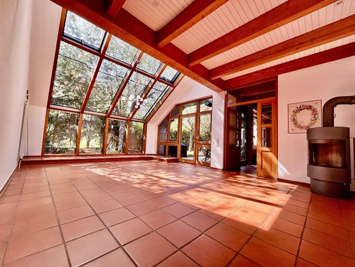 Provisionsfrei: Einfamilienhaus im Herzen von Großburgwedel – Foto 1