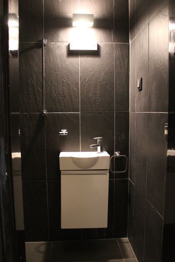 WC 1