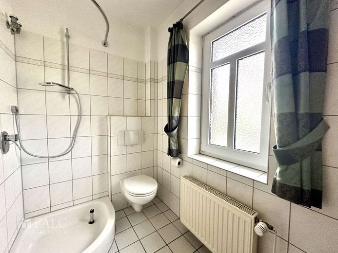 Top gepflegtes Einfamilienhaus mit Einliegerwohnung und Praxis in schöner Lage von Oldendorf – Bad EG