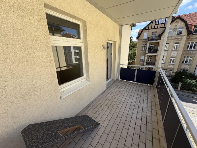 Zentrumsnahe, ruhige 2,5-Zimmer-Wohnung mit Balkon in Brühlervorstadt – Balkon 2