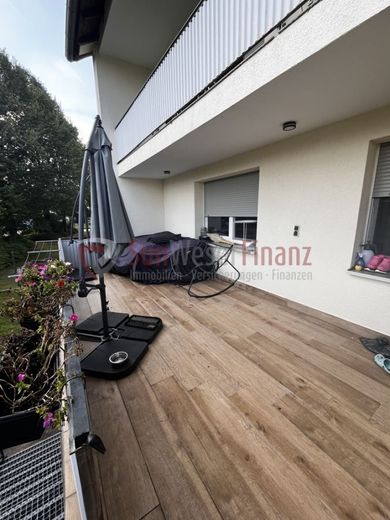 Balkon EG