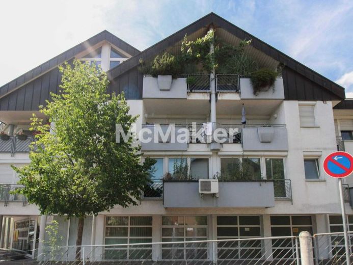 Großzügig, flexibel, zentral - Wohnung mit vielfältigen Nutzungsperspektiven in Korb – Foto 1