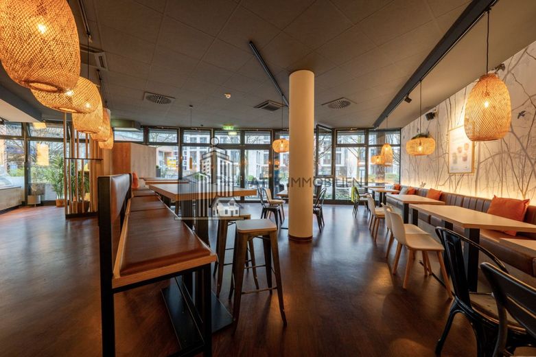 ATIK: Attraktive Gastronomiefläche im frequentierten Gesundheitszentrum – Innenansicht