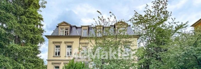 *Kapitalanleger gesucht* Renovierte 2-Zimmer-Wohnung mit Stellplatz