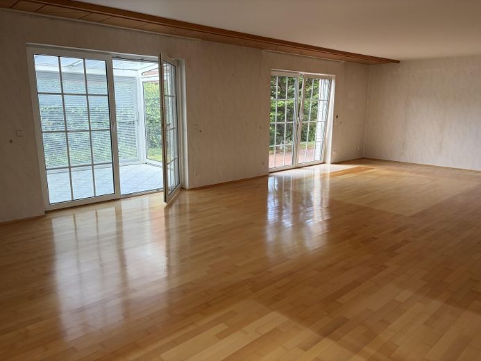 Exclusief wonen op een toplocatie in Lübeck - 160 m² woonoppervlakte op 777 m² eigen grond – Wohn- und Esszimmer