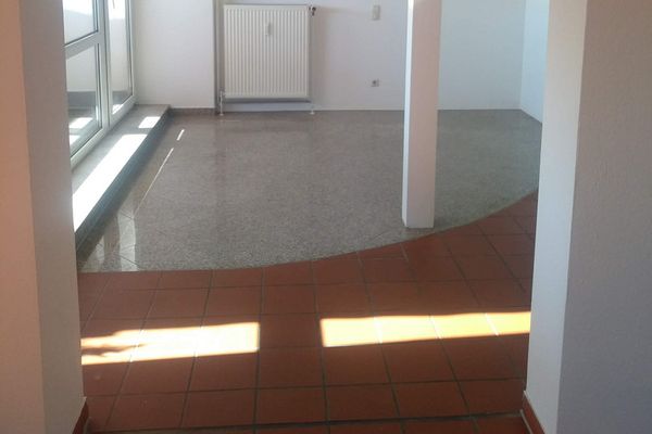 Ampio appartamento di 3 locali nel centro di PAF