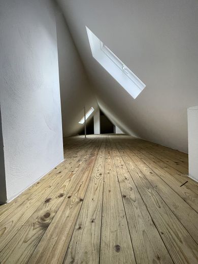 Renditeobjekt: Mehrfamilienhaus mit 5 möblierten Einheiten & Wellnessbereich. Provisionsfrei – Foto 18