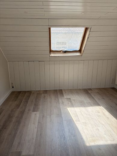 Charmantes Wohnhaus mit Potenzial und großzügigem Raumangebot – Foto 5