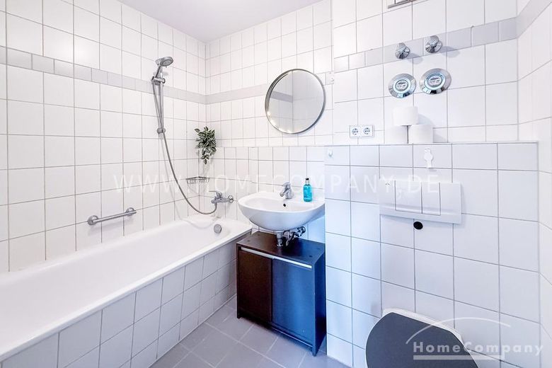 28086 HomeCompany Dresden Möbliert/Furnished 2-Zimmer Apartment mit Balkon in Dresden-Großzschachwitz max. 2 Personen – 1529c2988bdf4dd742d71bb181a8dda204aa355b.jpg