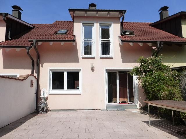 Haus Terrassenseite