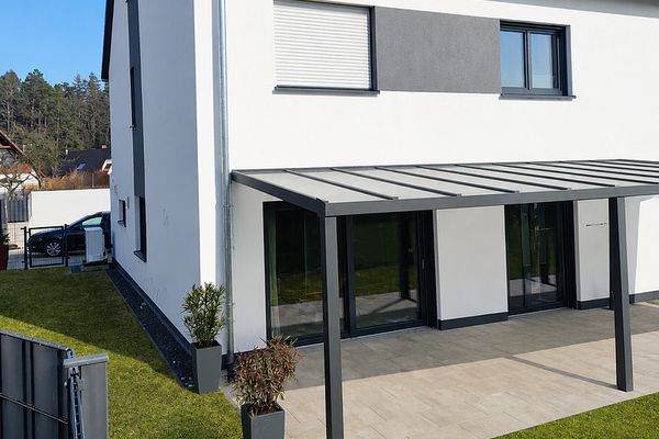 Moderne Doppelhaushälfte in bester Lage von Röthenbach a.d. Pegnitz – Ortsteil Renzenhof
