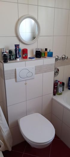 Badezimmer mit Badewanne