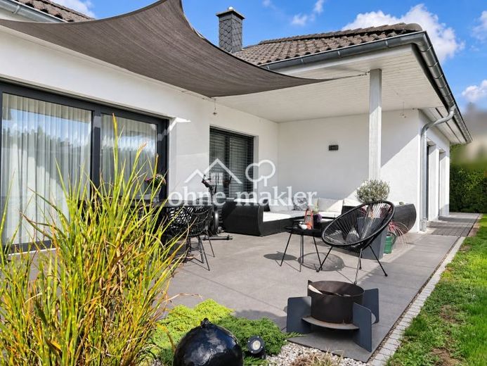 Winkelbungalow mit Sonnenterrasse und großzügigem Wohnambiente – Foto 1