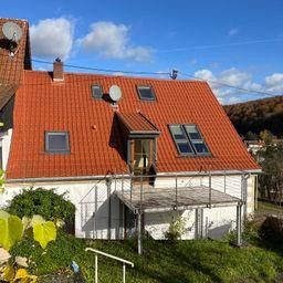 Dachgeschosswohnung mit Balkon