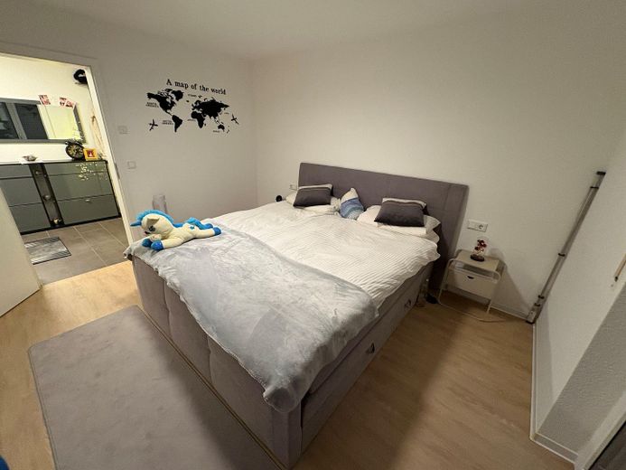 Schlafzimmer (2)