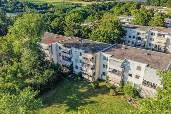 GRÜNE FAMILIENOASE MIT GUTER ANBINDUNG