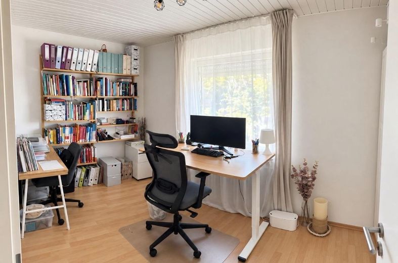 Mieszkanie jak we własnym domu! Bungalow z basenem, sauną i garażem – bez prowizji – Kinder-/ Arbeitszimmer