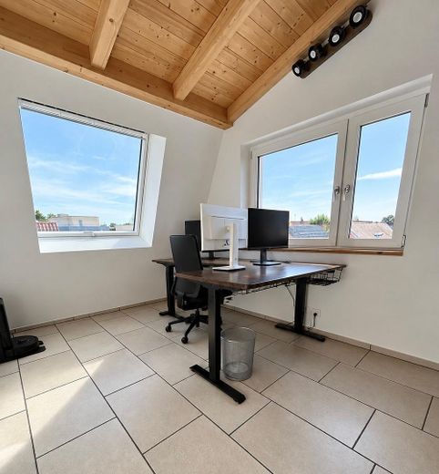 Mieszkanie 3-pokojowe na poddaszu o charakterze penthouse’u | Nowa budowa 2025 | bez prowizji – Büro