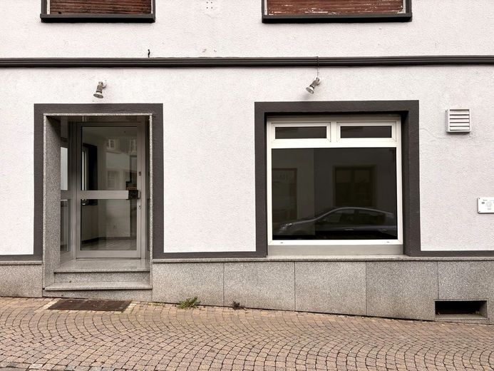 75m² Gewerbefläche + Garage + Keller | Zentral Bad Dürkheim | 900 kalt – 02_aussen_front