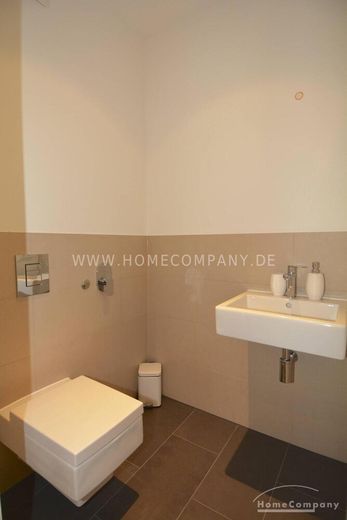 Hochwertige 3-Zimmer-Wohnung in Wilmersdorf, Berlin, möbliert – c7fd1a2b4f3bcbb10d086592707024377a9ea1a6.jpg
