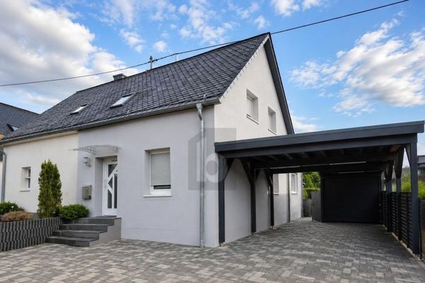 CASA CON CARATTERE