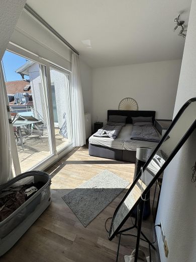 3,5-Zimmer-Wohnung mit Balkon im Zentrum von  Rastatt – Schlafzimmer