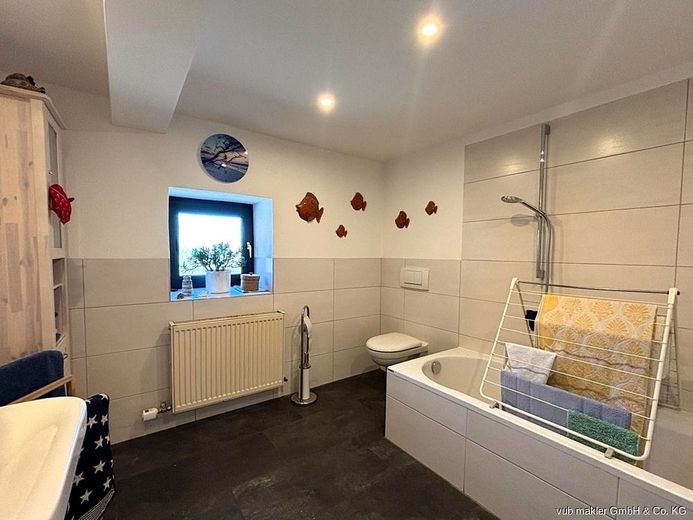 Viel Platz, starke Substanz und naturnahes Wohnen - Einfamilienhaus in Triebenreuth – VUB0002409-10