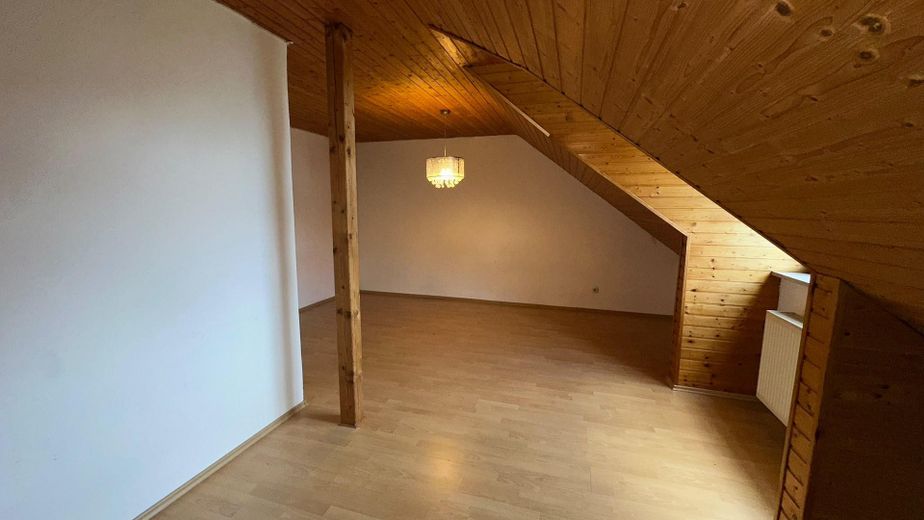 Haus - Udldinger Hang - von Privat in Toplage in Dachau Altstadtnähe – Schlaf- & Wohnzimmer 2.OG