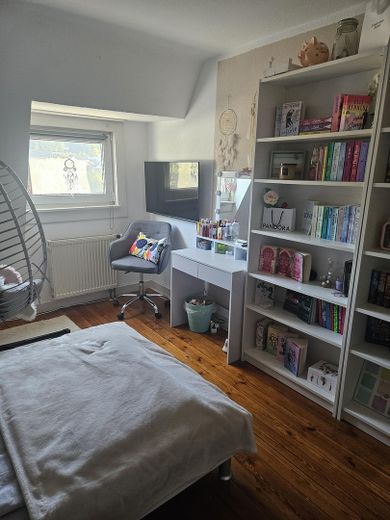 Stattliches Anwesen – Kinderzimmer DG