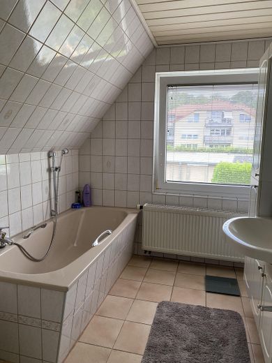 OG. Sanitärbereich ( Nord-Ost)
