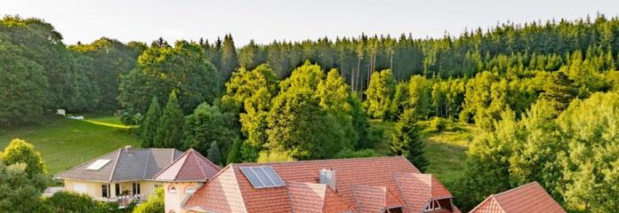 BRUMANI | Exklusive Wohnimmobilie in privilegierter Aussichtslage am Ufer des Schluchsees
