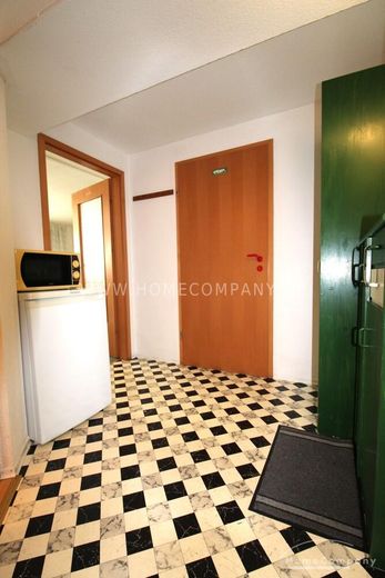 25896 HomeCompany Dresden सुसज्जित/फर्निश्ड 2-कमरों वाला बेसमेंट अपार्टमेंट Dresden-Leubnitz/Neuostra में, अधिकतम 1 व्यक्ति – 4ebd0fae374ddecd0f33099784a11f4fdea5cefb.jpg