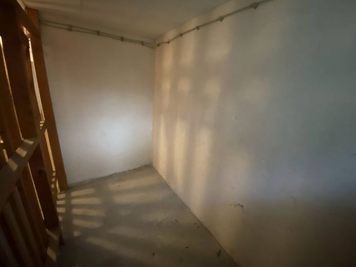 SOMMER, SONNE, SPAREN: Moderne 3-Zimmer-Wohnung mit viel Licht, EBK und sonnigem BALKON – Ansicht I: Keller