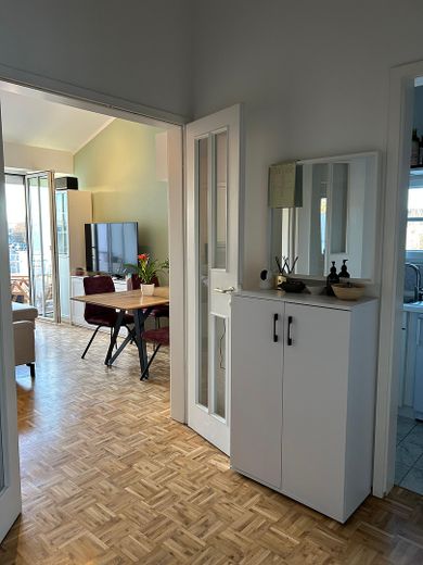 Helle 2-Zimmer-Wohnung in Friedrichshofen ab 01.11 – Eingang