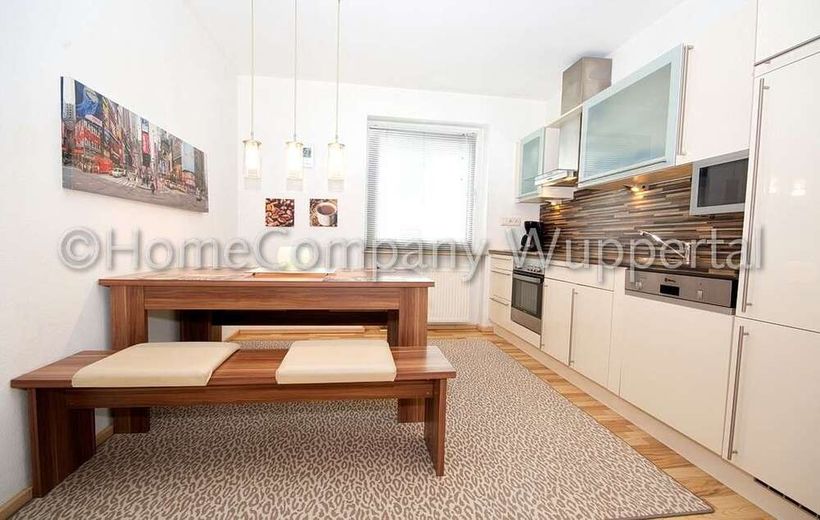 Modern, centrally located 2-room apartment with DSL – 3c3e1543bdd72d844a3aced767a0730a306b3e86.jpg