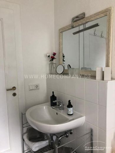 27018 HomeCompany Dresden Möbliert/Furnished 2-Zimmer-Apartment mit Balkon in Dresden-Nickern max. 1 Person – 738f118c4d68da487eac792bea3d5b764d2c38c3.jpg