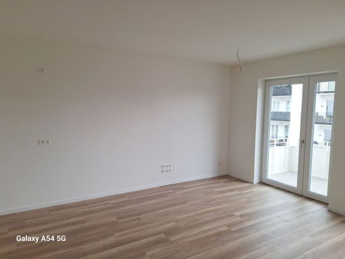 Erstbezug mit Balkon: Exklusive 4-Zimmer-Wohnung mit gehobener Innenausstattung in Berlin Spandau – Foto 1