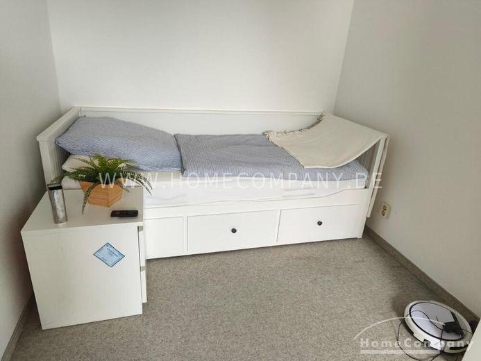 Rosbach-Rodheim AG8072766 – Eşyalı, tam donanımlı sıra evin köşe dairesi – 2123ccf6ae65c532bc841f0d0217f192c96f4da2.jpg