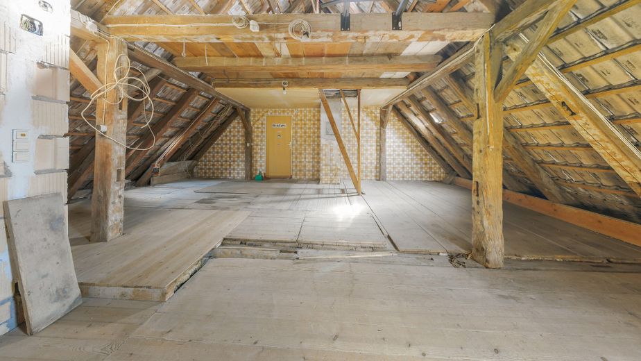 Doppelhaushälfte in Bohlingen – Dachstuhl