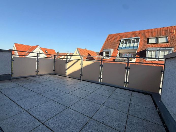Provisionsfrei: Maisonette mit Hausgefühl, Südbalkon und 2 Tageslichtbädern inkl einem TG-Stellplatz – Südbalkon