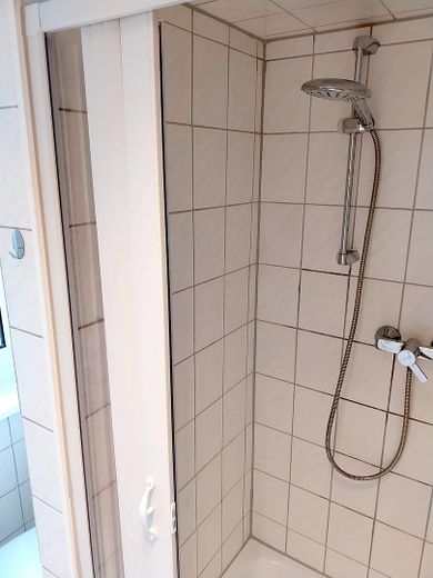 Dusche