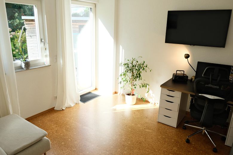 Büro EG